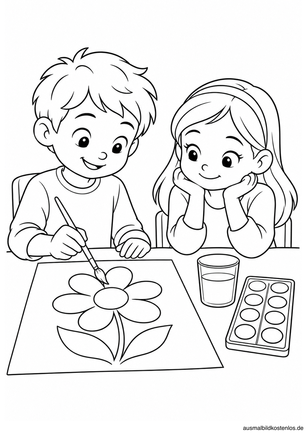 Zwei Kinder sitzen am Maltisch; eines malt mit einem Pinsel eine Blume neben Wasserbecher und Palette.